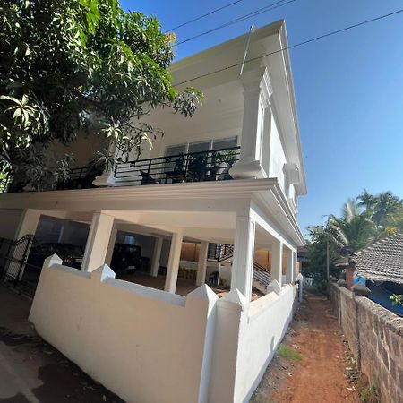 Hotel Ocean'S Edge By Vincen Calangute Esterno foto