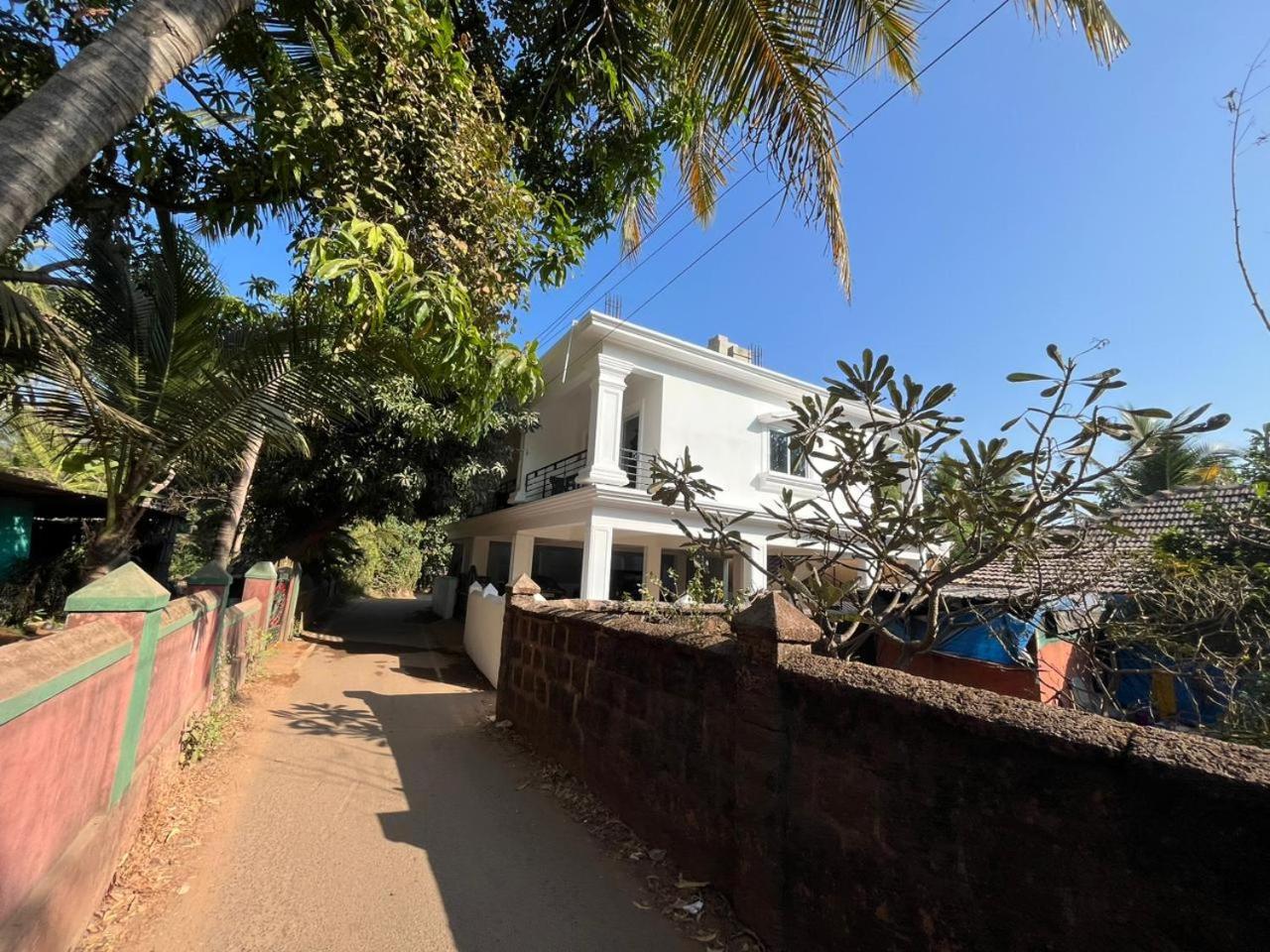 Hotel Ocean'S Edge By Vincen Calangute Esterno foto
