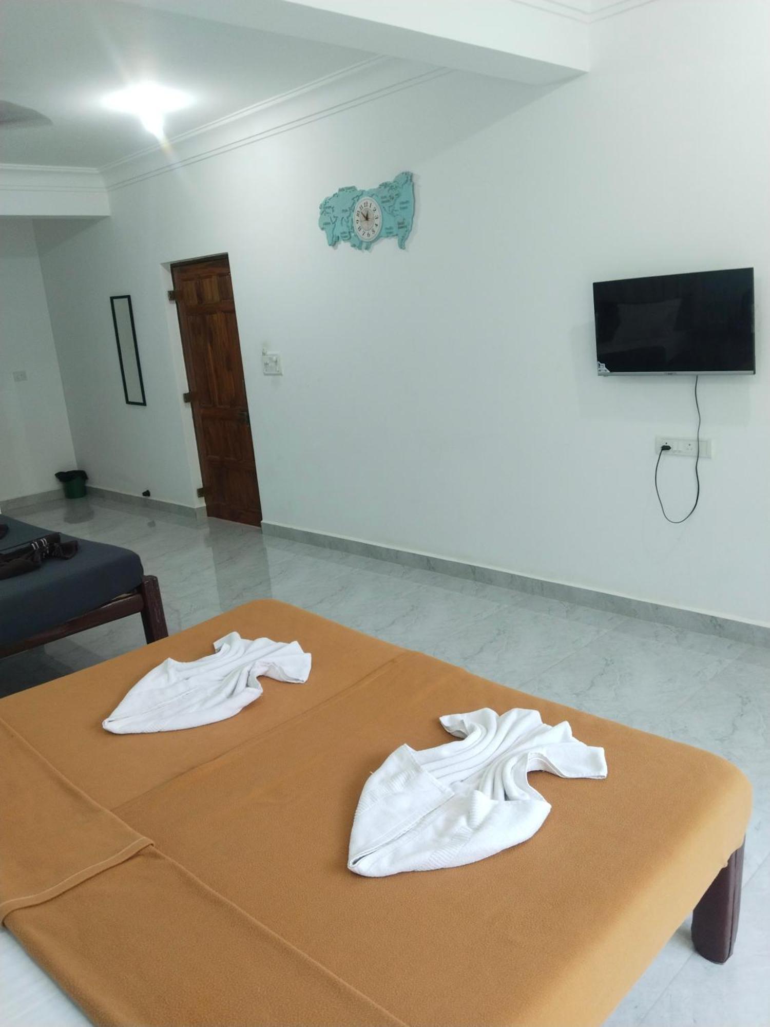Hotel Ocean'S Edge By Vincen Calangute Esterno foto